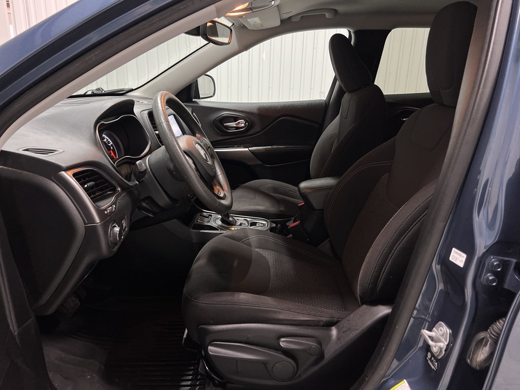 2021 Jeep Cherokee Latitude FWD