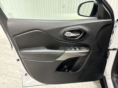 2022 Jeep Cherokee Latitude Lux 4x4