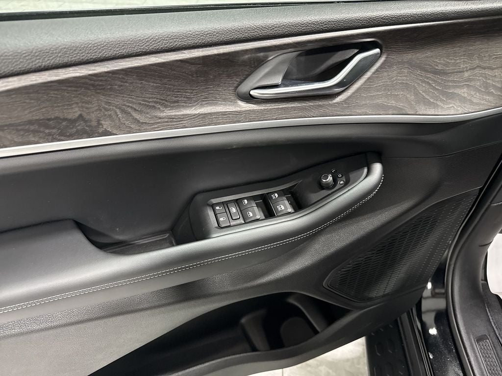 2026 Jeep Grand Cherokee GRAND CHEROKEE LAREDO ALTITUDE 4X2