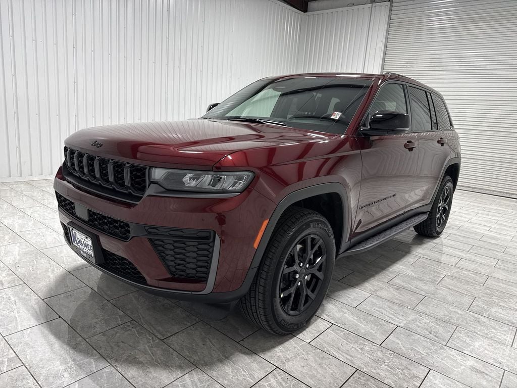 2026 Jeep Grand Cherokee GRAND CHEROKEE LAREDO ALTITUDE 4X2
