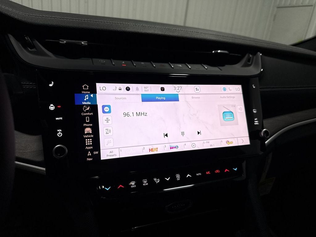 2026 Jeep Grand Cherokee GRAND CHEROKEE LAREDO ALTITUDE 4X2