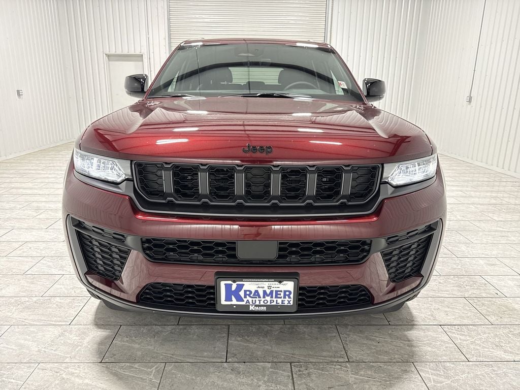 2026 Jeep Grand Cherokee GRAND CHEROKEE LAREDO ALTITUDE 4X2