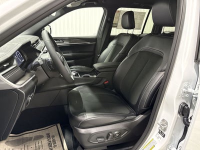 2026 Jeep Grand Cherokee GRAND CHEROKEE LAREDO ALTITUDE 4X2