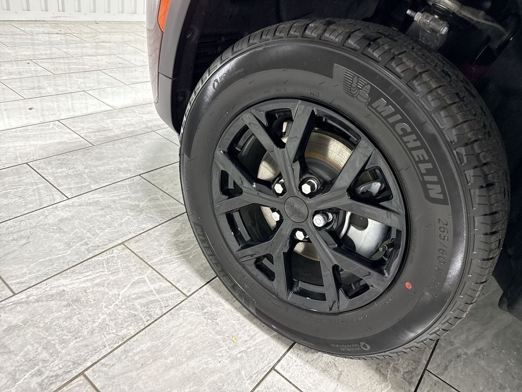 2026 Jeep Grand Cherokee GRAND CHEROKEE LAREDO ALTITUDE 4X2