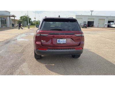 2026 Jeep Grand Cherokee GRAND CHEROKEE LAREDO ALTITUDE 4X2