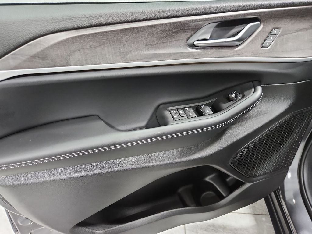 2025 Jeep Grand Cherokee GRAND CHEROKEE LIMITED 4X2