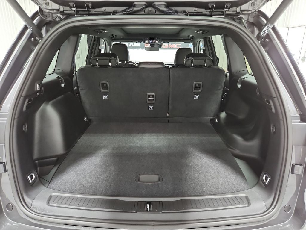 2025 Jeep Grand Cherokee GRAND CHEROKEE LIMITED 4X2