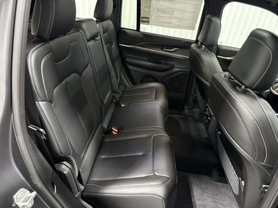 2025 Jeep Grand Cherokee GRAND CHEROKEE LIMITED 4X2