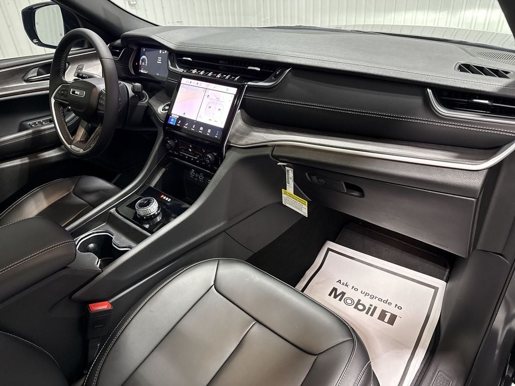 2025 Jeep Grand Cherokee GRAND CHEROKEE LIMITED 4X2