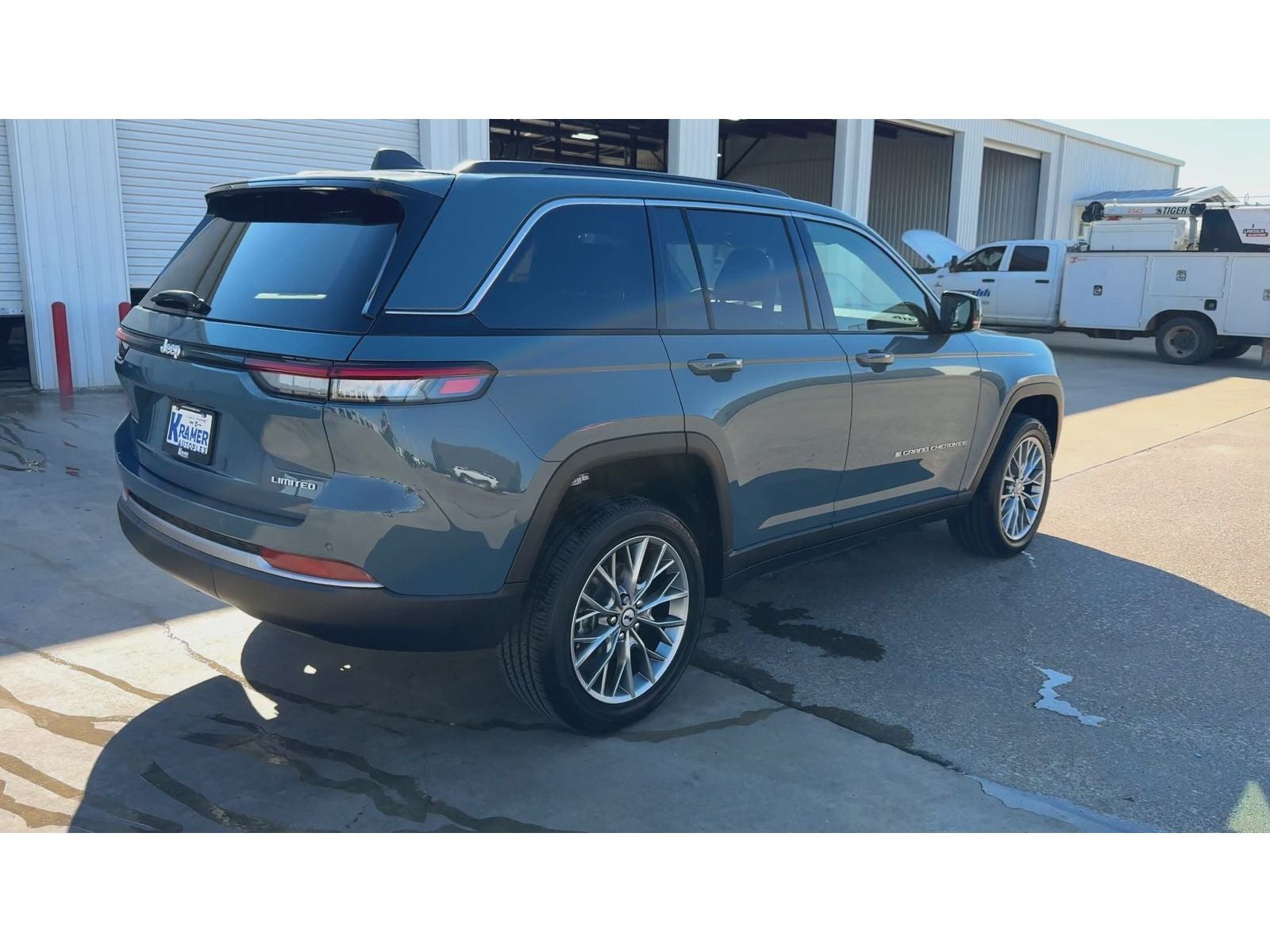 2027 Jeep Grand Cherokee Limited