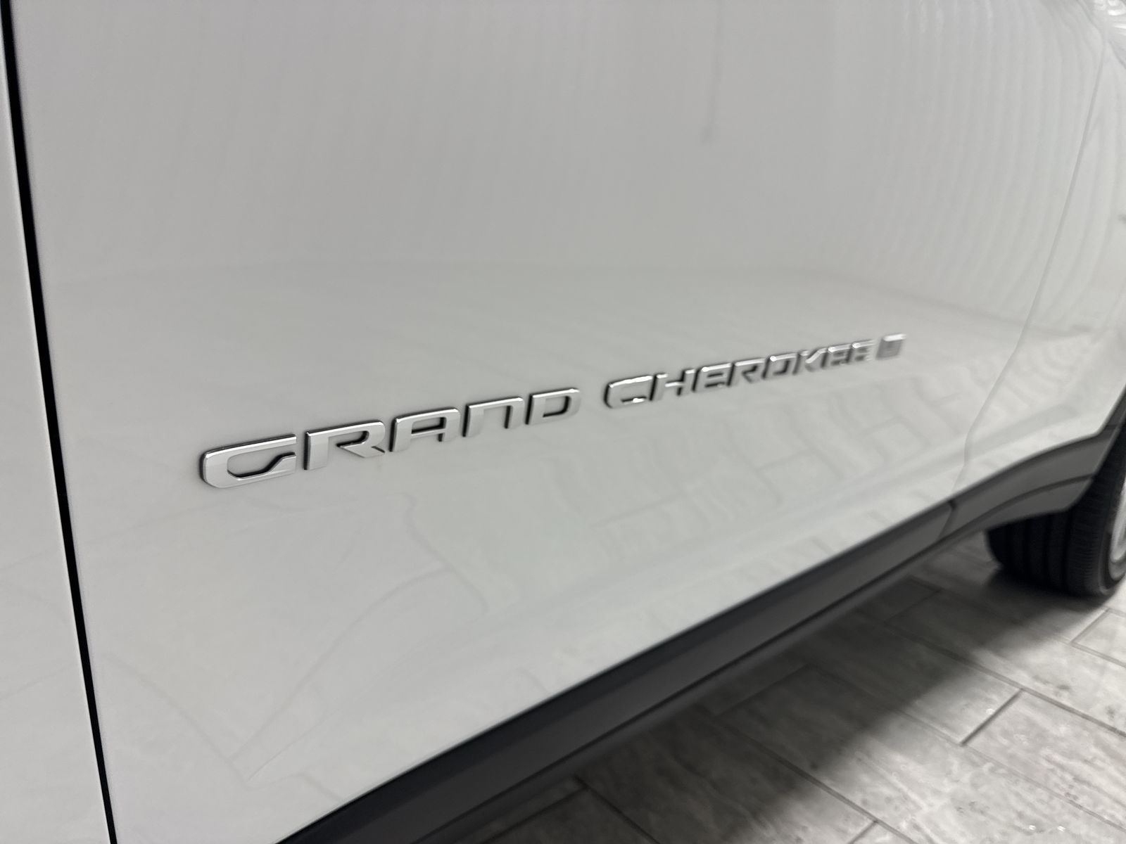 2027 Jeep Grand Cherokee Limited