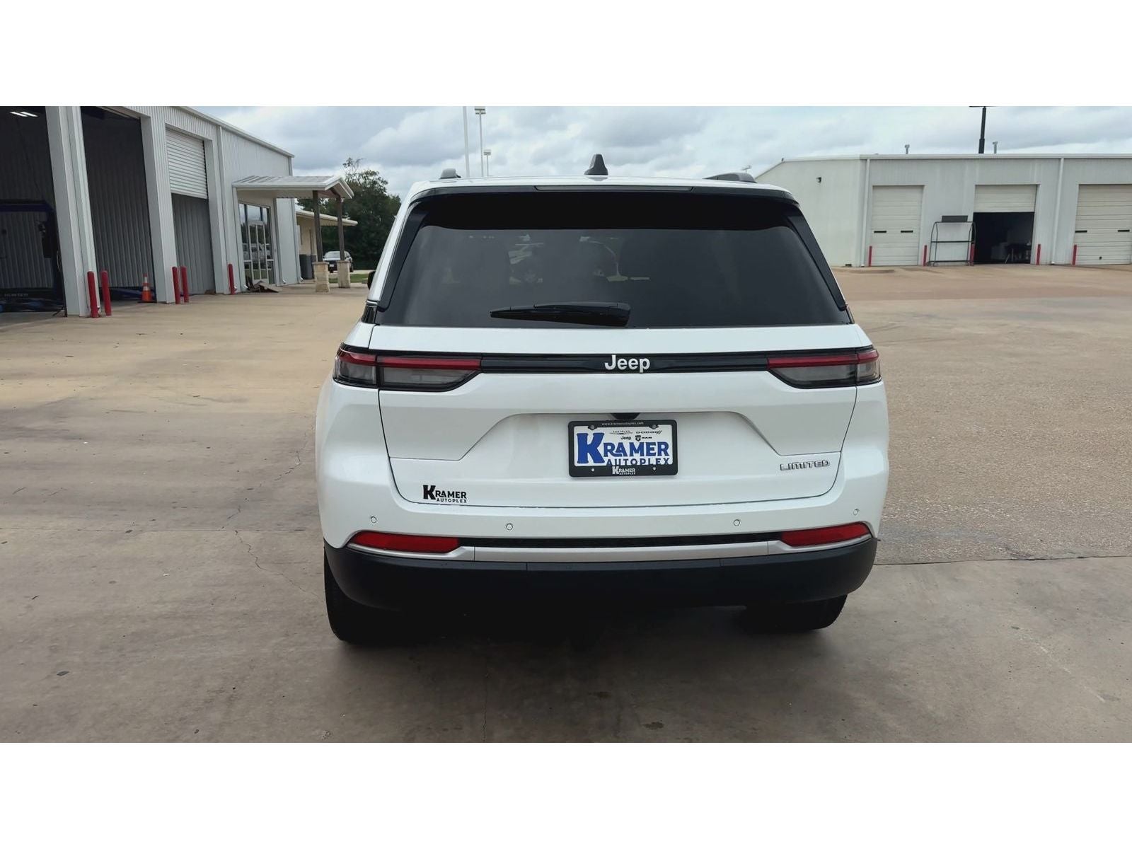 2027 Jeep Grand Cherokee Limited