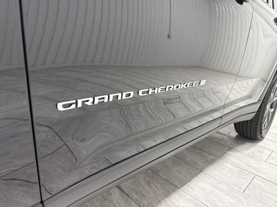 2027 Jeep Grand Cherokee Laredo X