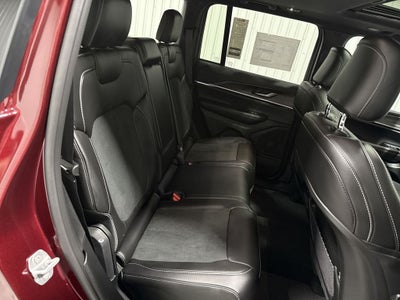 2026 Jeep Grand Cherokee GRAND CHEROKEE LAREDO ALTITUDE 4X4