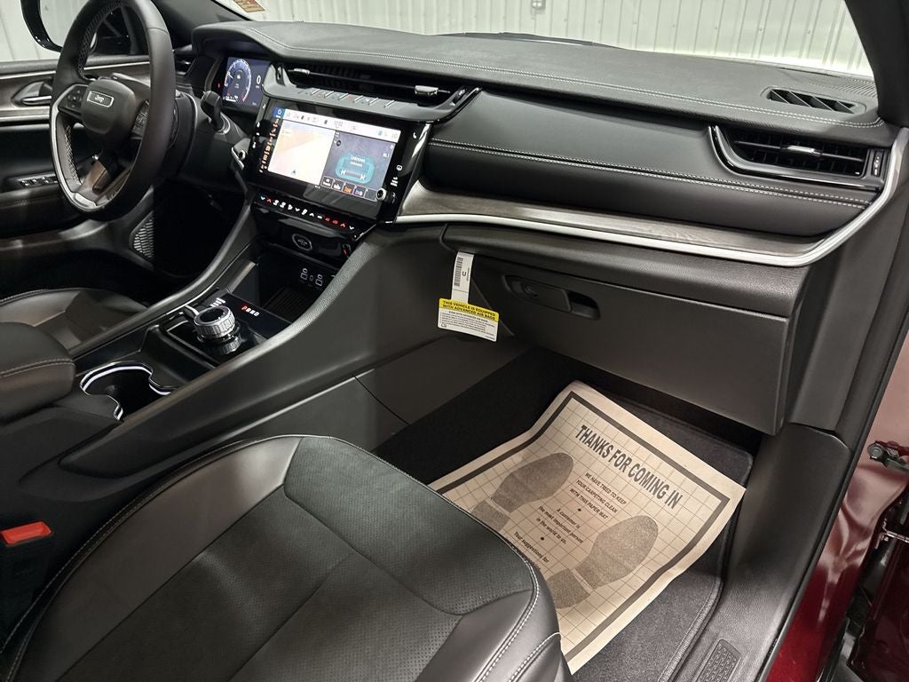 2026 Jeep Grand Cherokee GRAND CHEROKEE LAREDO ALTITUDE 4X4