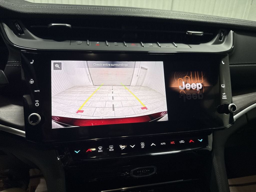 2026 Jeep Grand Cherokee GRAND CHEROKEE L LAREDO ALTITUDE 4X2
