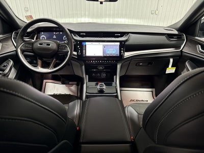 2026 Jeep Grand Cherokee GRAND CHEROKEE L LAREDO ALTITUDE 4X2