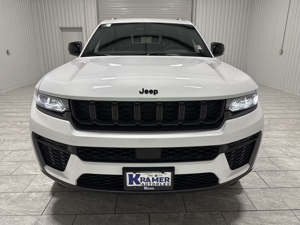 2026 Jeep Grand Cherokee GRAND CHEROKEE L LAREDO ALTITUDE 4X2