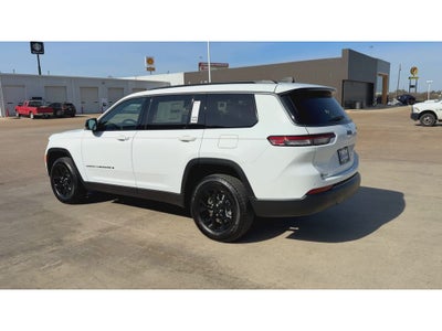 2026 Jeep Grand Cherokee GRAND CHEROKEE L LAREDO ALTITUDE 4X2