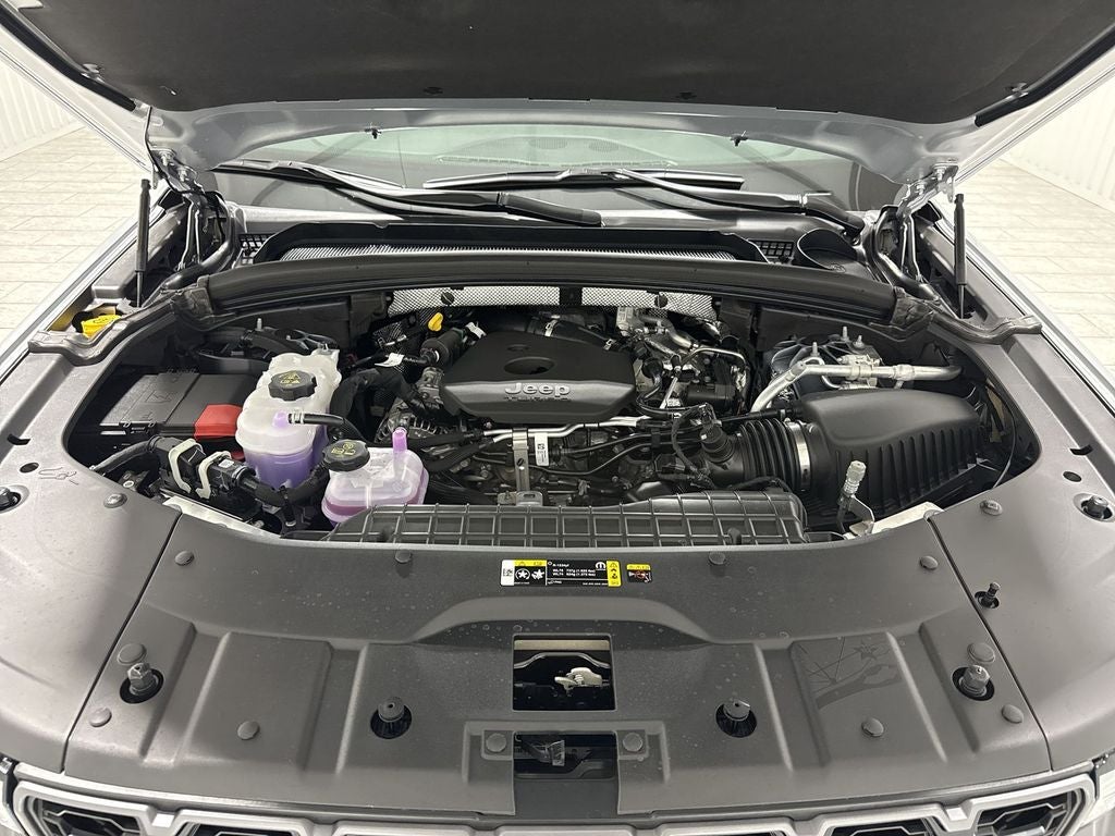 2026 Jeep Grand Cherokee GRAND CHEROKEE L LAREDO ALTITUDE 4X2