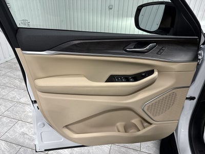 2026 Jeep Grand Cherokee GRAND CHEROKEE L LIMITED 4X2