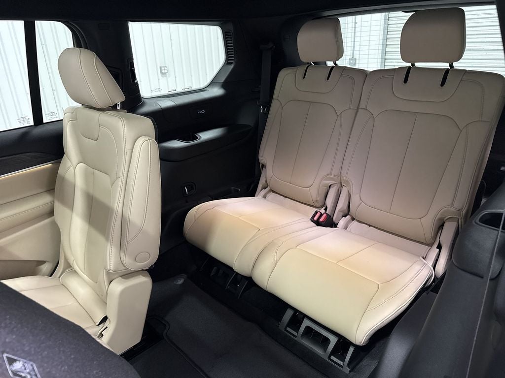 2026 Jeep Grand Cherokee GRAND CHEROKEE L LIMITED 4X2