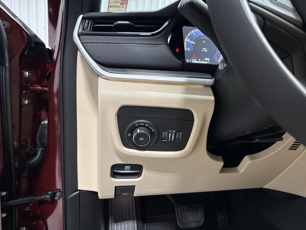 2026 Jeep Grand Cherokee GRAND CHEROKEE L LIMITED 4X2