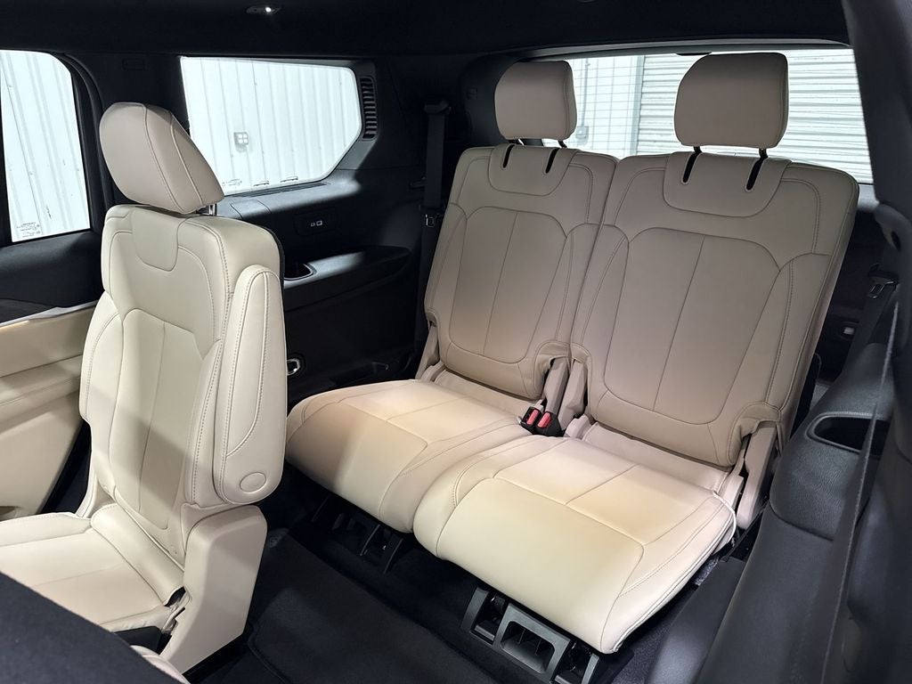 2026 Jeep Grand Cherokee GRAND CHEROKEE L LIMITED 4X2