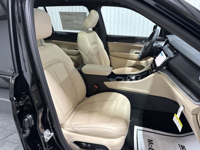 2026 Jeep Grand Cherokee GRAND CHEROKEE L LIMITED 4X2