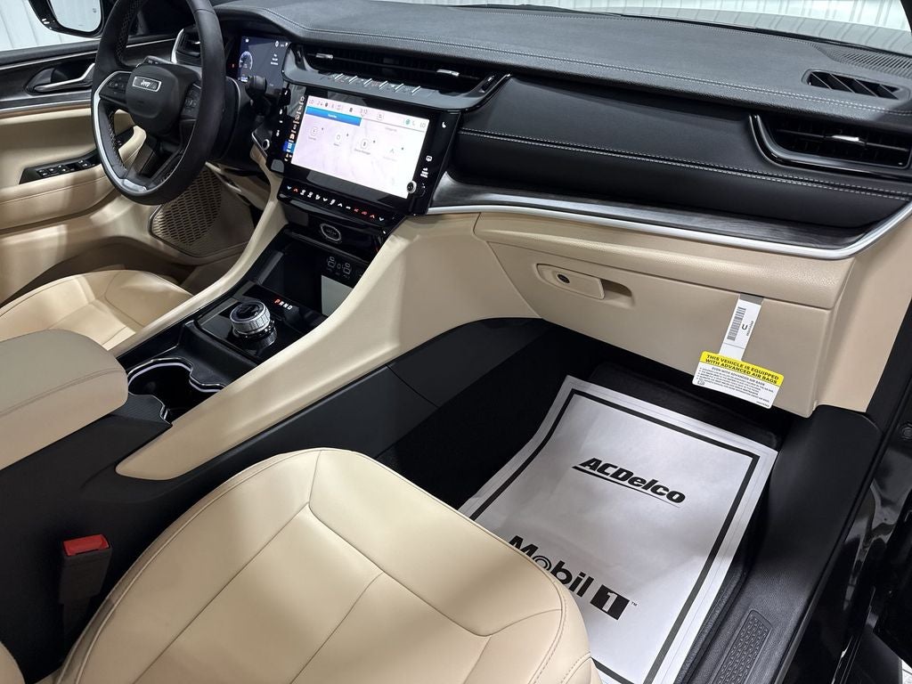 2026 Jeep Grand Cherokee GRAND CHEROKEE L LIMITED 4X2