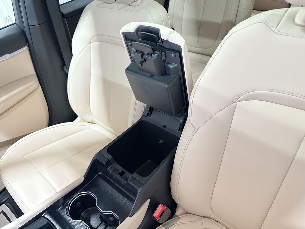 2026 Jeep Grand Cherokee GRAND CHEROKEE L LIMITED 4X2