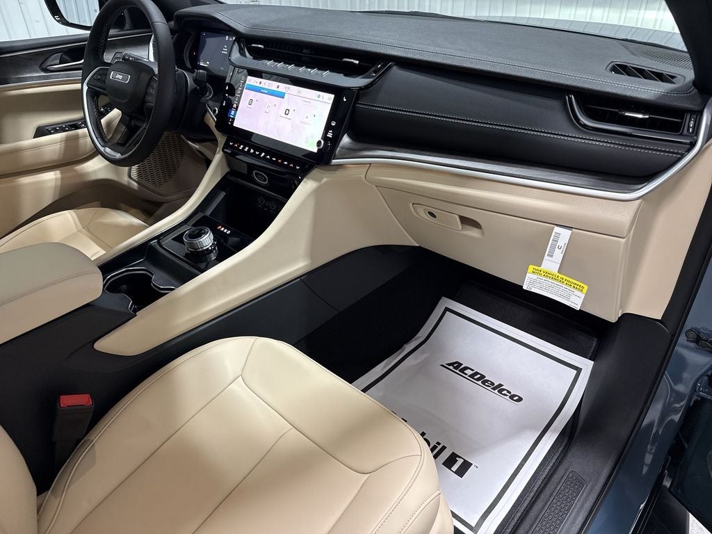 2026 Jeep Grand Cherokee GRAND CHEROKEE L LIMITED 4X2