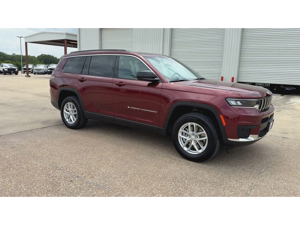 2026 Jeep Grand Cherokee GRAND CHEROKEE L LAREDO X 4X4