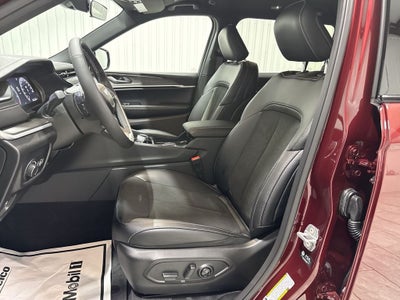 2026 Jeep Grand Cherokee GRAND CHEROKEE L LAREDO ALTITUDE 4X4