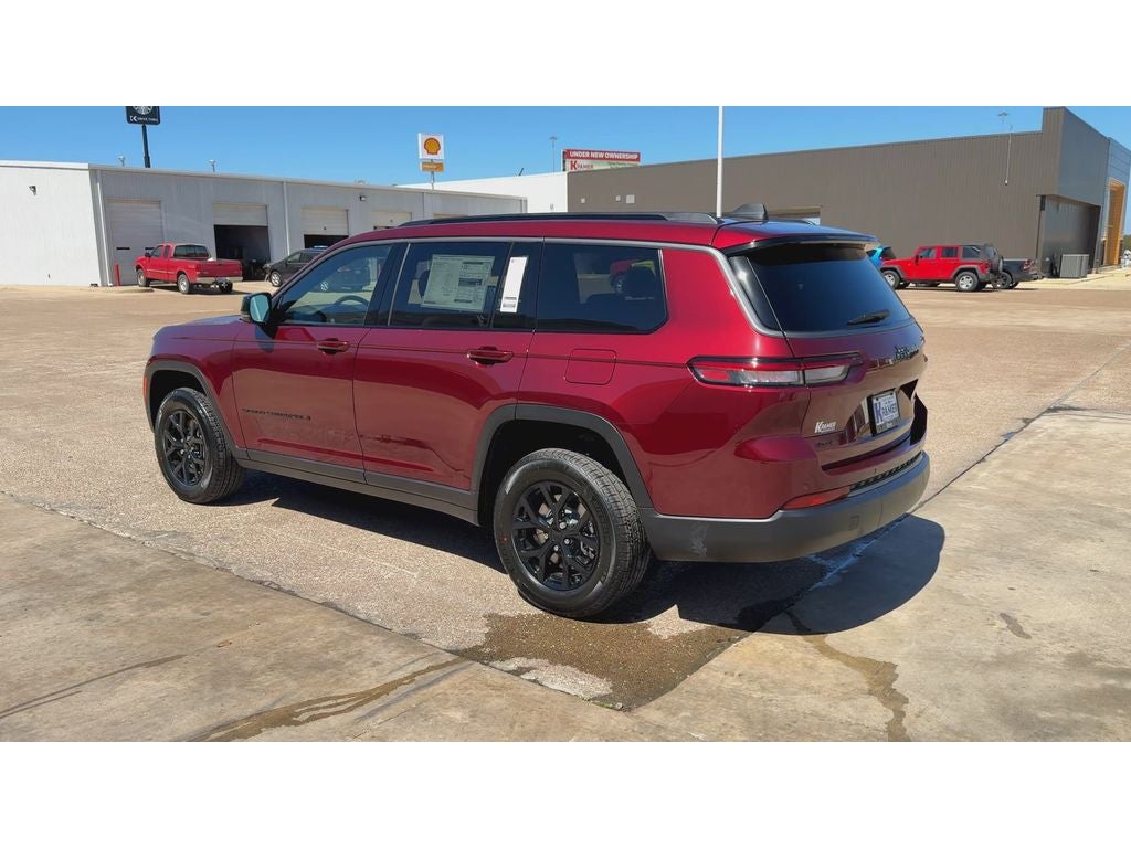 2026 Jeep Grand Cherokee GRAND CHEROKEE L LAREDO ALTITUDE 4X4