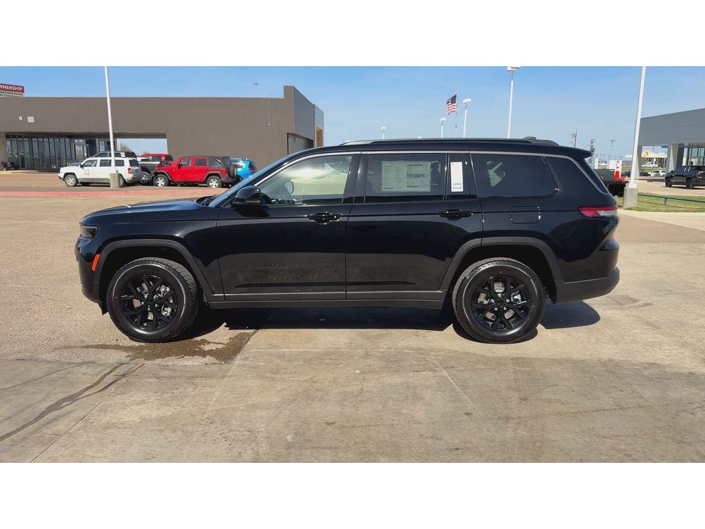 2026 Jeep Grand Cherokee GRAND CHEROKEE L LAREDO ALTITUDE 4X4