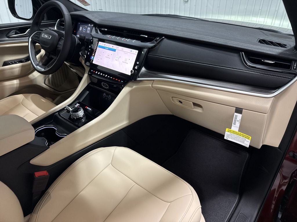 2026 Jeep Grand Cherokee GRAND CHEROKEE L LIMITED 4X4