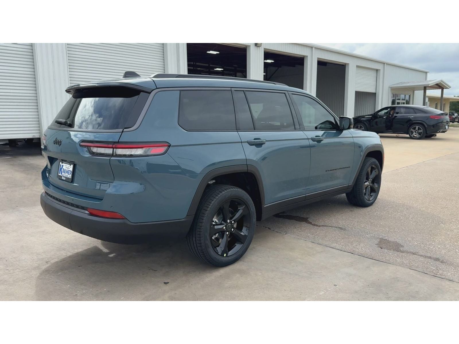 2027 Jeep Grand Cherokee Limited
