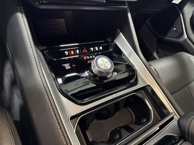 2026 Jeep Grand Wagoneer Base