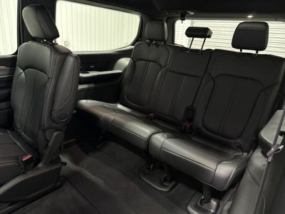 2026 Jeep Grand Wagoneer Base