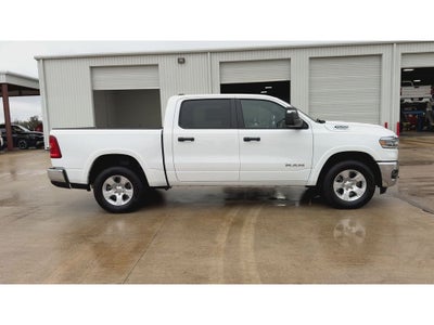 2025 RAM 1500 Lone Star Crew Cab 4x4 5'7' Box