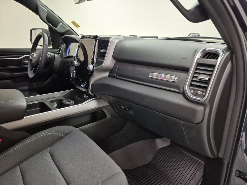 2025 RAM 1500 Lone Star Crew Cab 4x4 5'7' Box