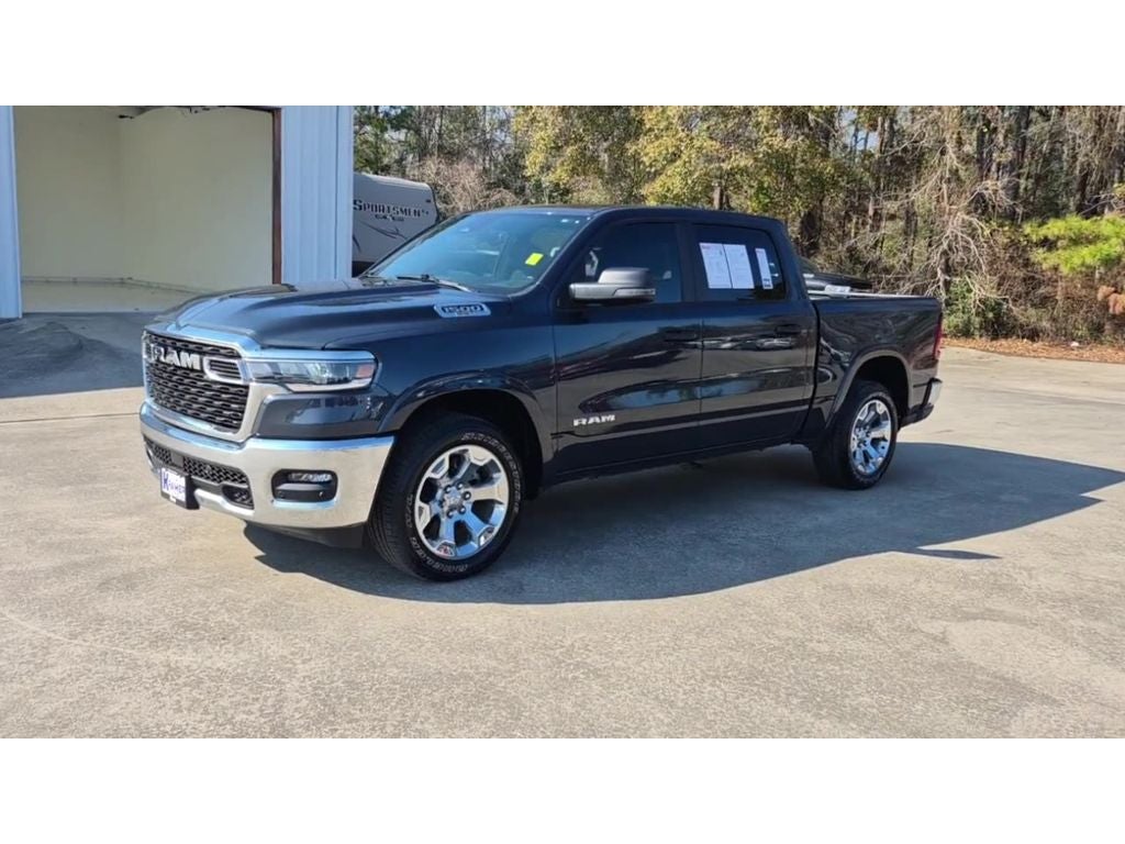 2025 RAM 1500 Lone Star Crew Cab 4x4 5'7' Box