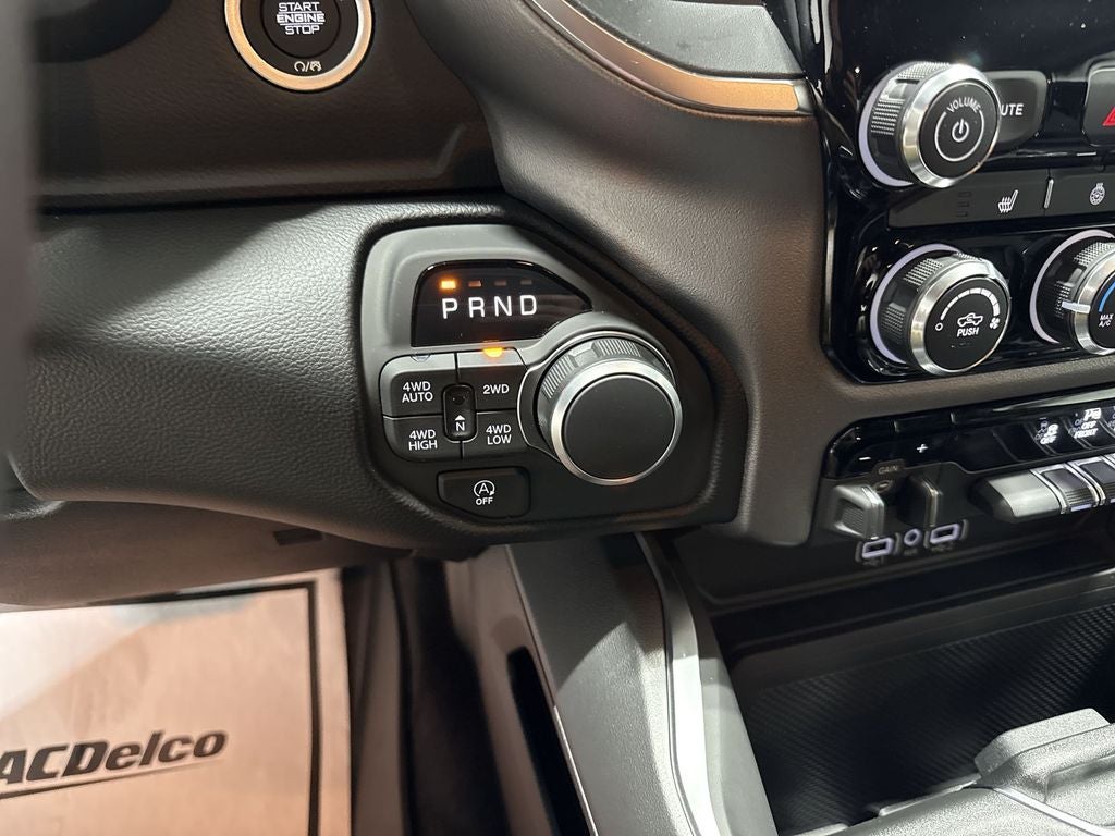 2026 RAM Ram 1500 RAM 1500 LONE STAR CREW CAB 4X4 5'7' BOX