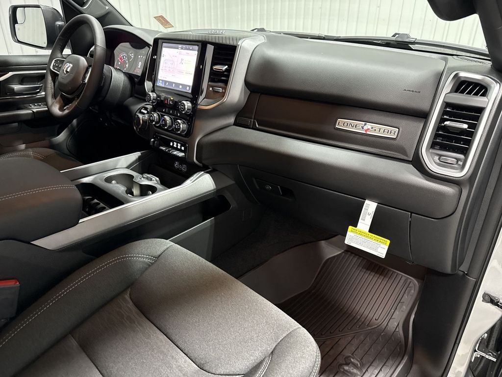 2026 RAM Ram 1500 RAM 1500 LONE STAR CREW CAB 4X4 5'7' BOX