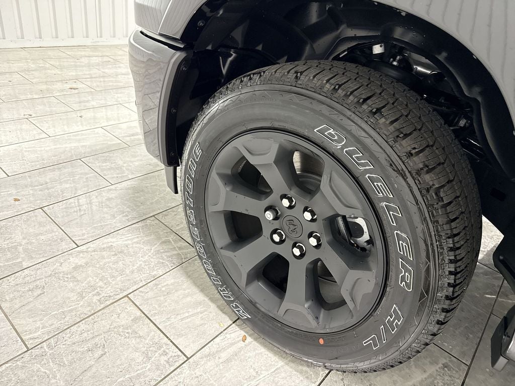 2026 RAM Ram 1500 RAM 1500 LONE STAR CREW CAB 4X4 5'7' BOX