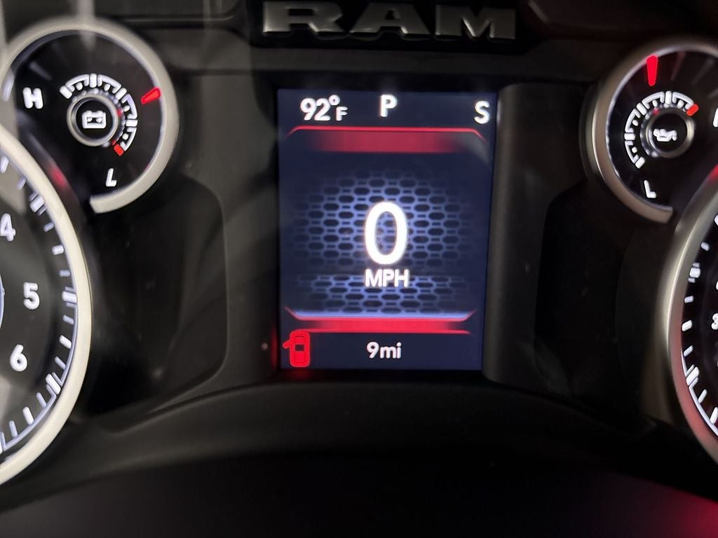 2026 RAM Ram 1500 RAM 1500 LONE STAR CREW CAB 4X4 5'7' BOX