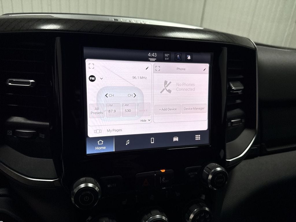 2026 RAM Ram 1500 RAM 1500 LONE STAR CREW CAB 4X4 5'7' BOX