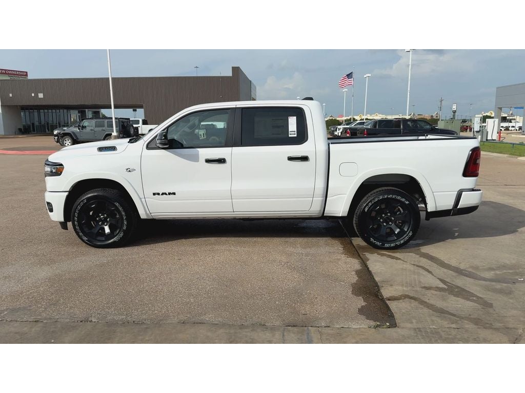 2026 RAM Ram 1500 RAM 1500 LONE STAR CREW CAB 4X4 5'7' BOX