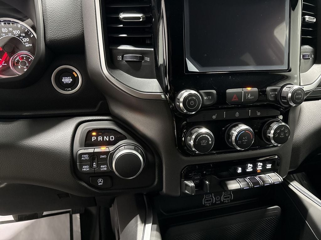 2026 RAM Ram 1500 RAM 1500 LONE STAR CREW CAB 4X4 5'7' BOX